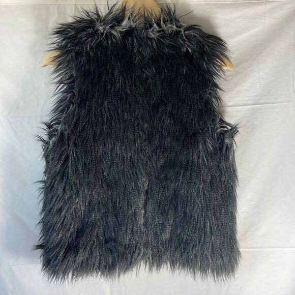 WD NY Faux Fur Lightly Lined Vest Sz L - Picture 3 of 11